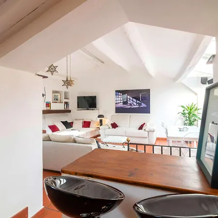 Apartment Campo De' Fiori Enchanting Attic *