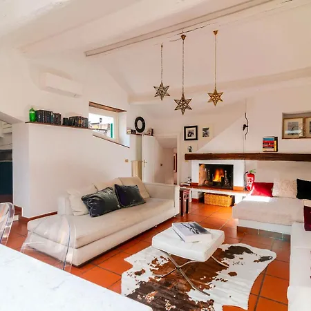 Apartment Campo De' Fiori Enchanting Attic *