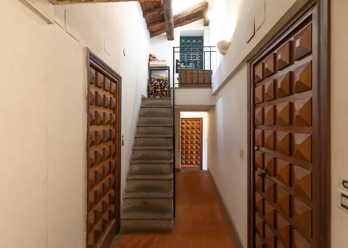 Campo De' Fiori Enchanting Attic Lägenhet *