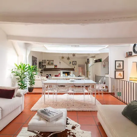 דירה Campo De' Fiori Enchanting Attic *